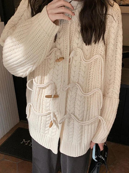 Vintage twist design horn buckle cardigan