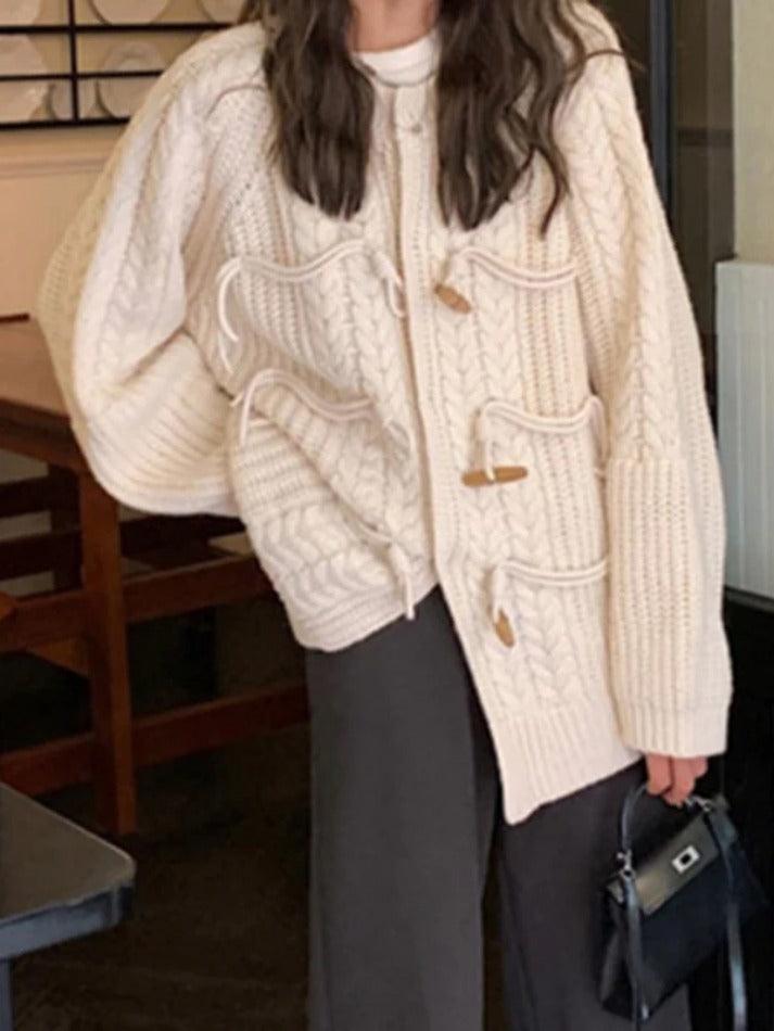 Vintage twist design horn buckle cardigan