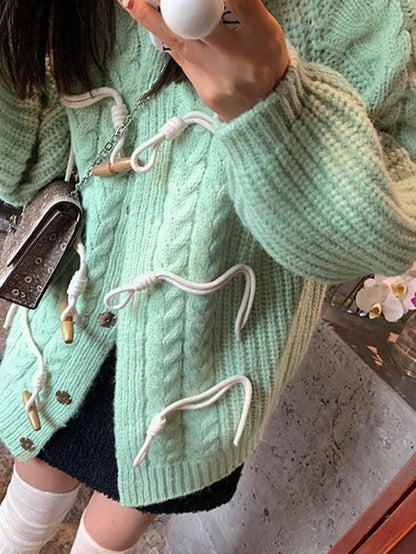 Vintage twist design horn buckle cardigan
