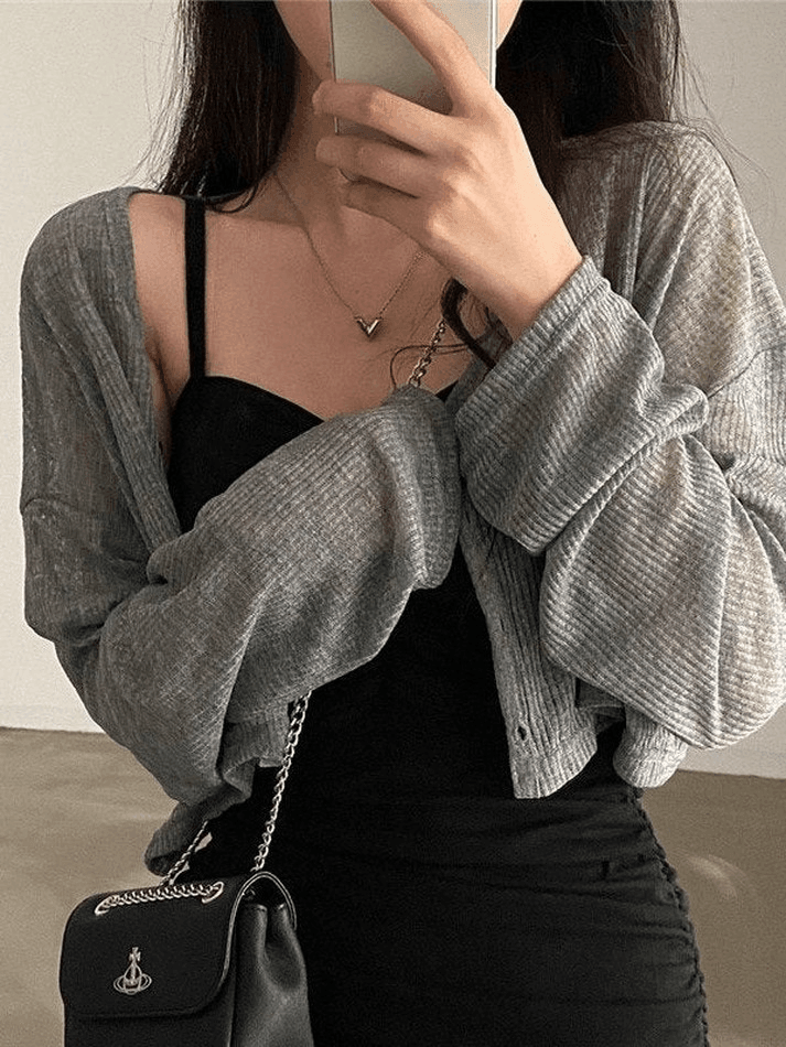 V neck button up cropped cardigan
